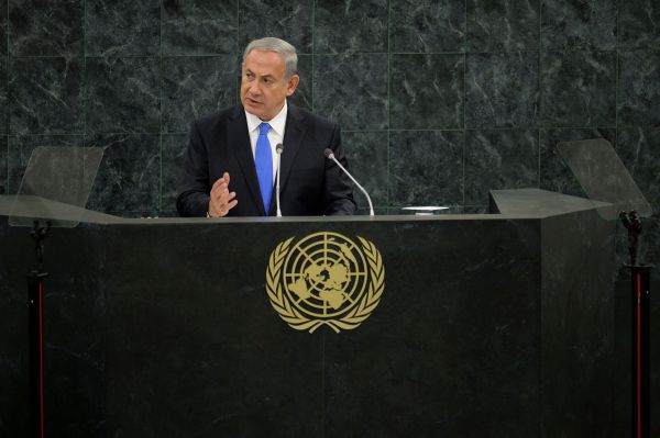 נתניהו הציג תמונה של ילדים בעזה ליד משגר טילים: "פשע מלחמה"