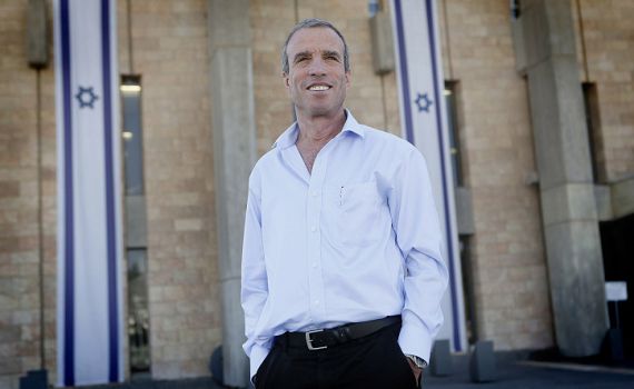 שטרן? "משהו מאוד לא בסדר באיש הזה"