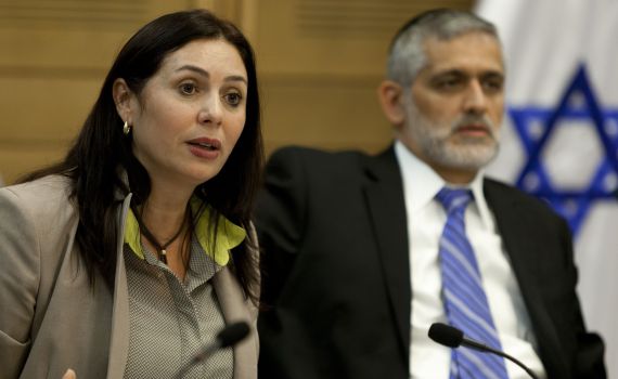 דיון בועדת הפנים: "פישלתם בנושא הגיור"