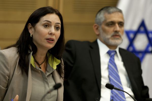 דיון בועדת הפנים: "פישלתם בנושא הגיור"