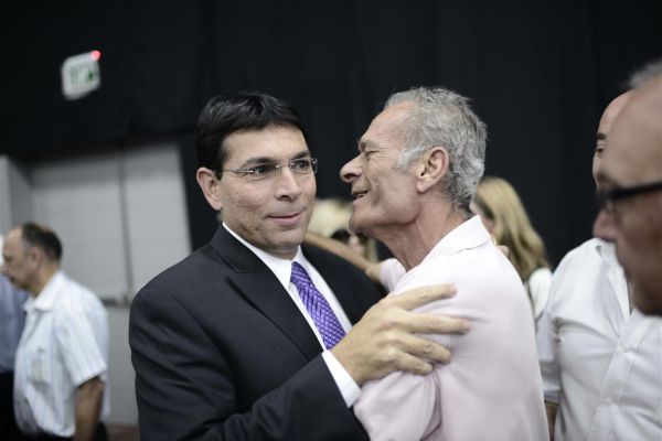 חברי מרכז נגד נתניהו: שיחפש מפלגה אחרת