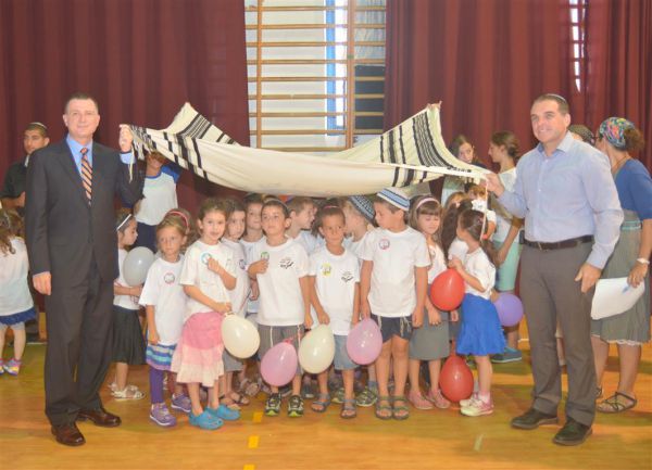 יו"ר הכנסת פתח את שנת הלימודים בגוש עציון