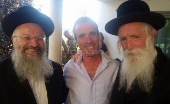 ההתפייסות: ח"כ שטרן יחד עם הרב שמואל אליהו