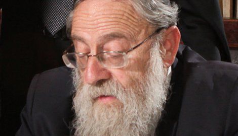 החרדים טוענים: "הרב שטרן לא כשיר לשמש רב עיר"