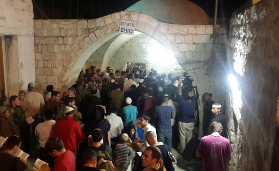 למרות האיסור: תלמידים נכנסו לקבר יוסף בשכם
