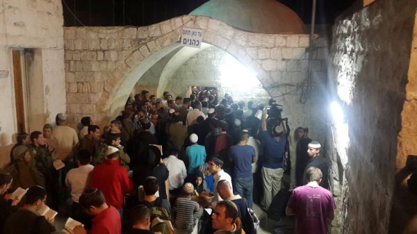 למרות האיסור: תלמידים נכנסו לקבר יוסף בשכם