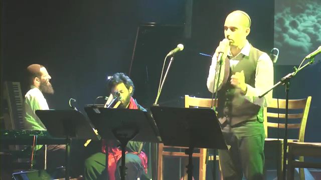 צפו: 'כבקרת' קרליבך מתוך 'לקראת נעילה'