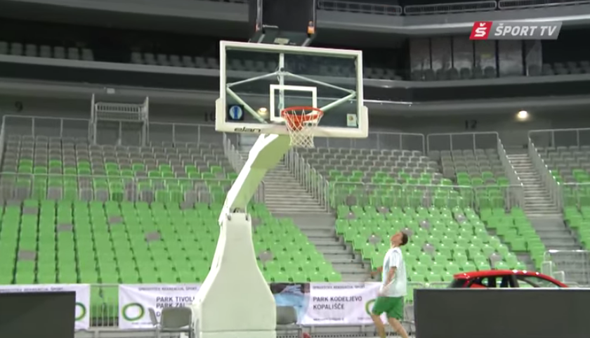 צפו: השחזור של הסל המטורף