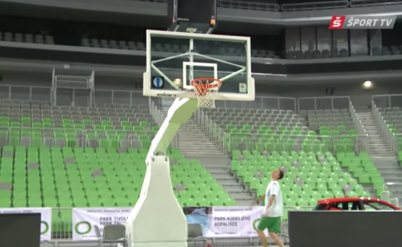 צפו: השחזור של הסל המטורף