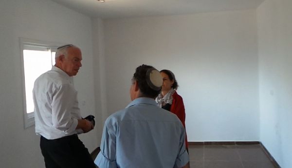 השר אריאל בודק אפשרות לעבור לעיר דוד