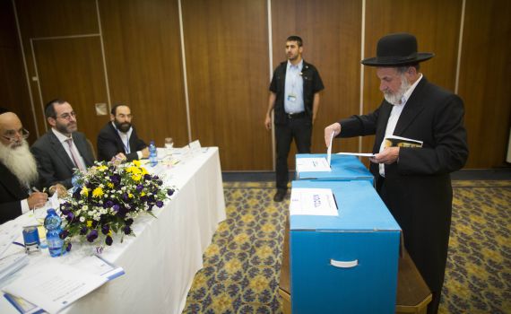 שבע שעות לסגירת ההרשמה: 13 מתמודדים לרבנות בירושלים