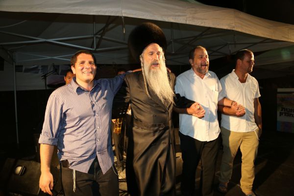 חול המועד: 60,000 איש עלו לחברון