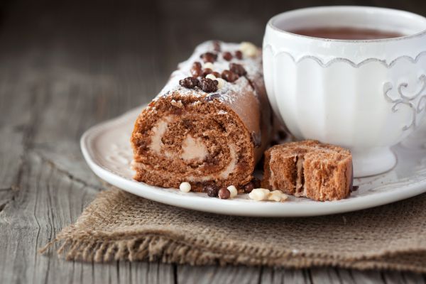 בוקר מתוק: רולדת שוקולד עם ביסקוויטים