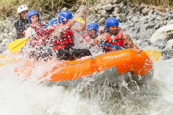 פרו: שני נעדרים ישראלים בתאונת רפטינג