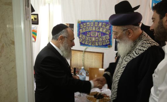 סוף המלחמה בש"ס? הרבנים עמאר ויוסף נועדו