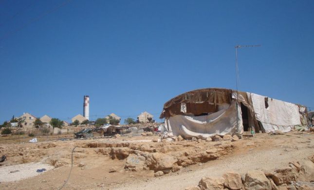  הר חברון: נהרס המאחז הבדואי ליד כרמל