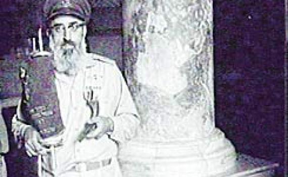 המוסלמים מאיימים לפגוע בעלייה להר הבית לזכר הרב גורן