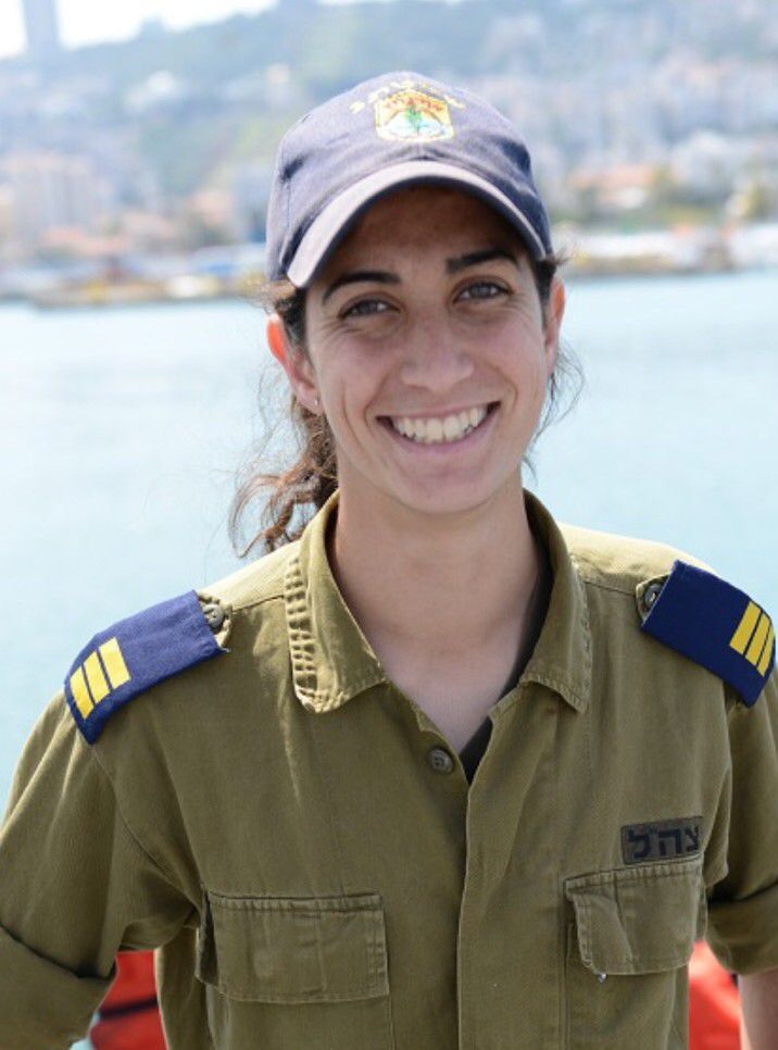 לראשונה: קצינה תמונה למפקדת ספינה בחיל הים