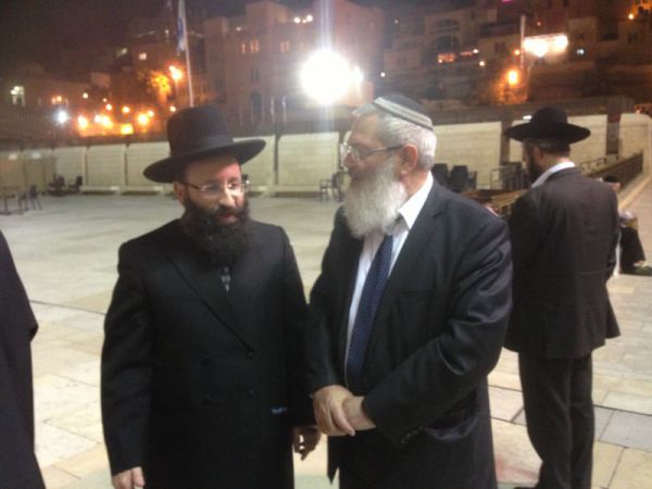 בן דהן ערך עצרת תפילה: "לגרש משפחות המחבלים"