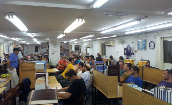 תלמידי ההסדר ציינו שנה לרצח שריה עופר הי"ד