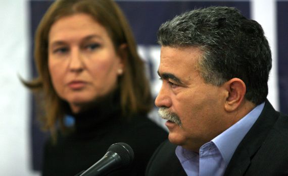 עמיר פרץ הודיע כי החליט להתפטר מהממשלה