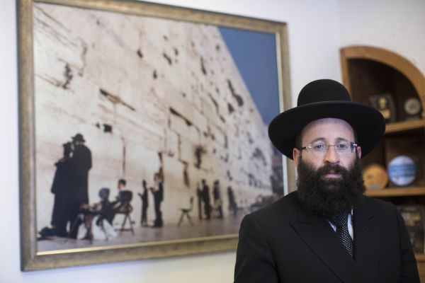 "מקווה שצעירים חוליגנים לא יצליחו להבעיר את העיר"