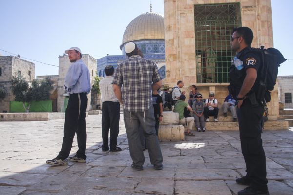 תירוץ נוח למי שפוחד מהקדושה של הר הבית