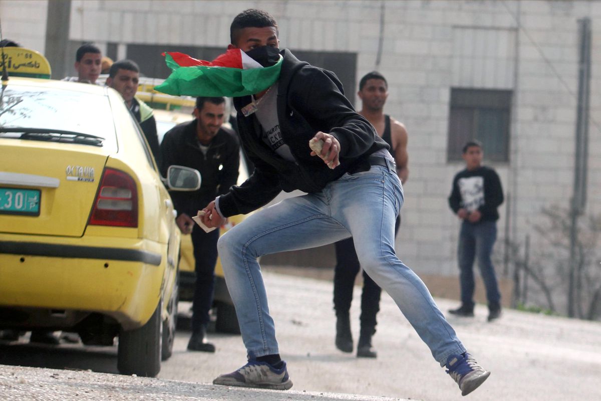 'חוק רעולי הפנים': החוק שילחם בהתפרעויות