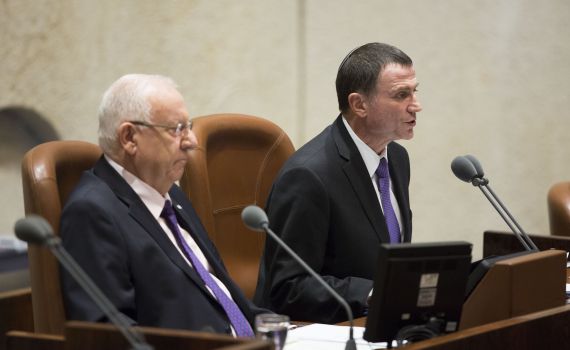 לא להפוך את יום הזיכרון לבמה לקידום דרך פוליטית