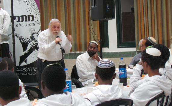 "לא יצלח לאויבנו שמנסים לנשל אותנו מארצנו"