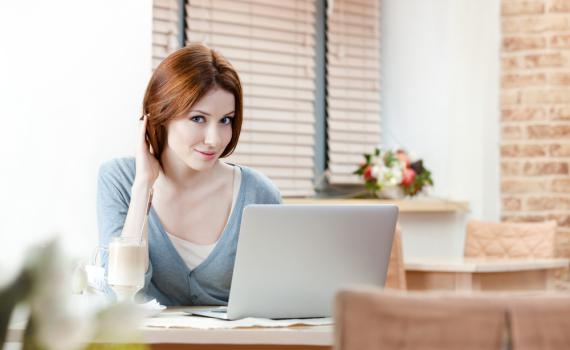 חותם: "הקפאת ביציות לעובדות – פגישה קשה במעמד האישה"