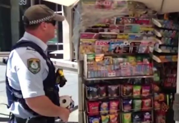 מחבל דאע"ש מחזיק בני ערובה באוסטרליה