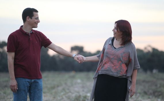 מרגש: מושיטים יד – 'קהילות מצילות חיים'