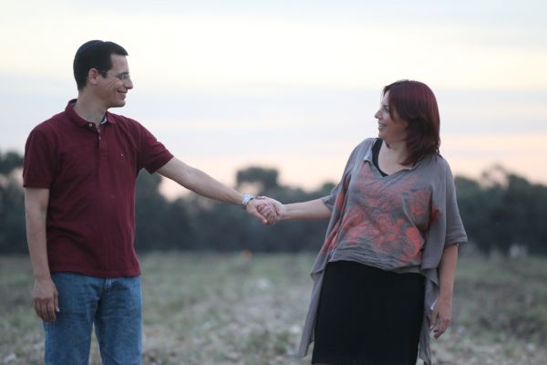 מרגש: מושיטים יד – 'קהילות מצילות חיים'