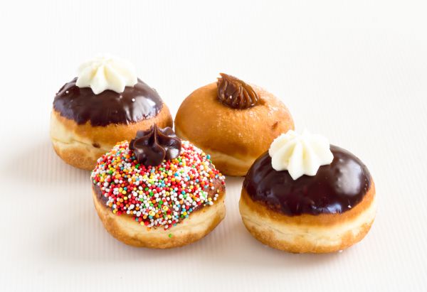 מתכון לסופגניות עשירות חלביות בארומה של הדרים