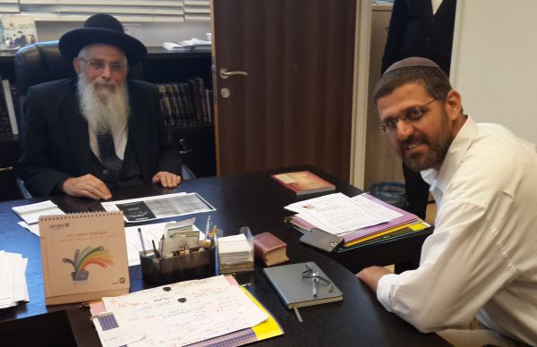 הרב יעקב אריאל ברך את בוארון ואיחל לו הצלחה