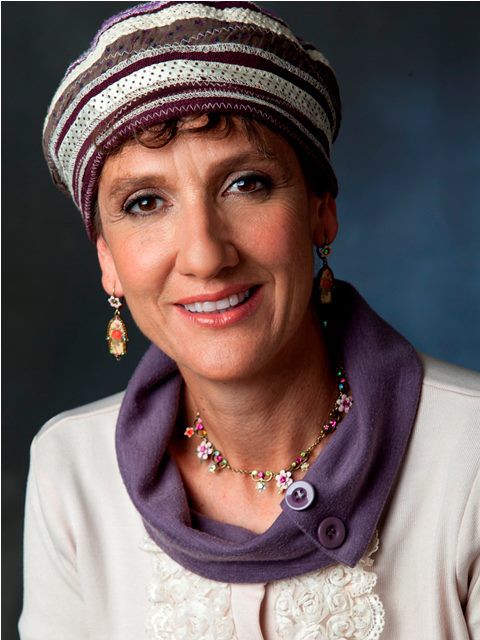 מועלם תקפה את לבני. הגולשות תקפו בחזרה