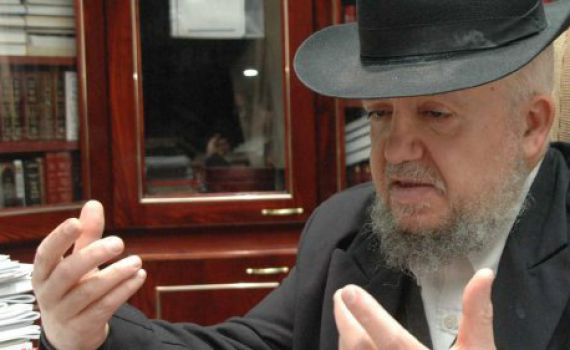 לא נואש: הרב מזוז מנסה להפגיש בין דרעי לישי