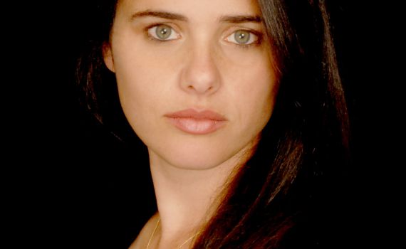 "הבעיה היא שליברמן לא מוכן לשבת עם החרדים"