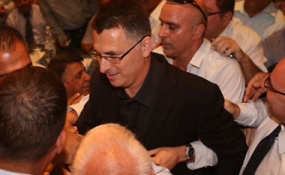 נתניהו מנסה למנוע התמודדותו של סער