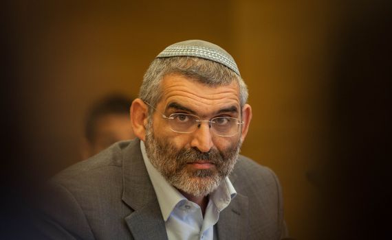 "אורי אריאל משתמש בי כאקדח ברקה של בנט"