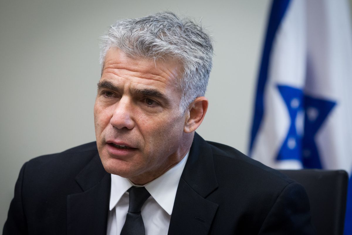 "לשר בלי תיק יש מזכירה ונהג, אבל אין לו עבודה"