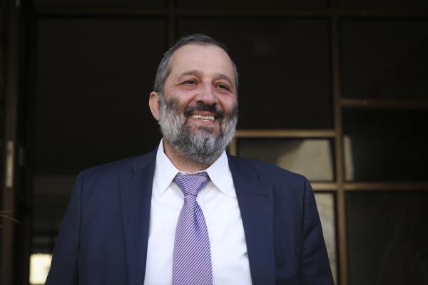 ש"ס סיכלה מועמדותם של 3 דיינים ספרדים?