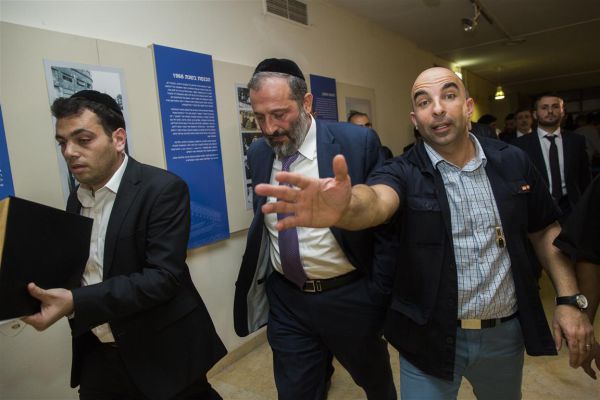 דרעי התפטר: ספין מבריק או שבאמת נמאס לו? צפו