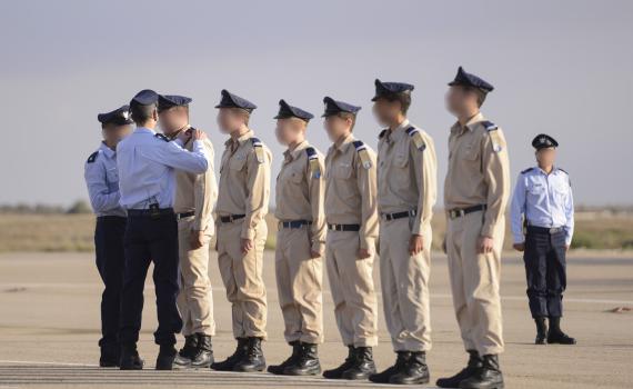 תמונות: "חשיפת דרגות" של קורס טיס מחזור 169