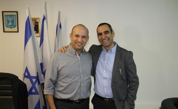 הקול הצרפתי: אברהם אזולאי רץ בפריימריז