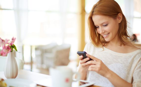 דייט בלי כיסוי פרק 5: חג החנוכה, חג הנָ(י)סים