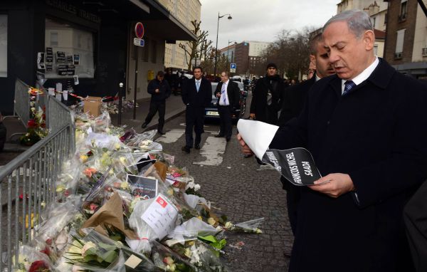 נתניהו במכולת: מצפה מהמנהיגים להלחם בטרור