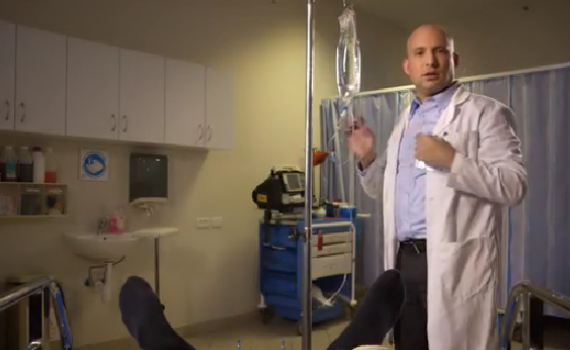 בנט: "אני לא דוקטור, אני רק אח". צפו