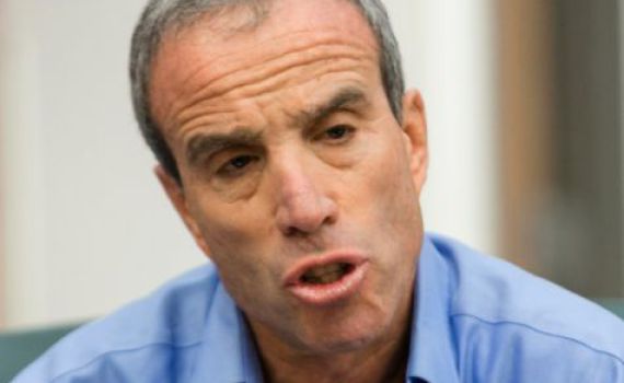 שטרן זעם וניתק את הטלפון בתחילת הריאיון